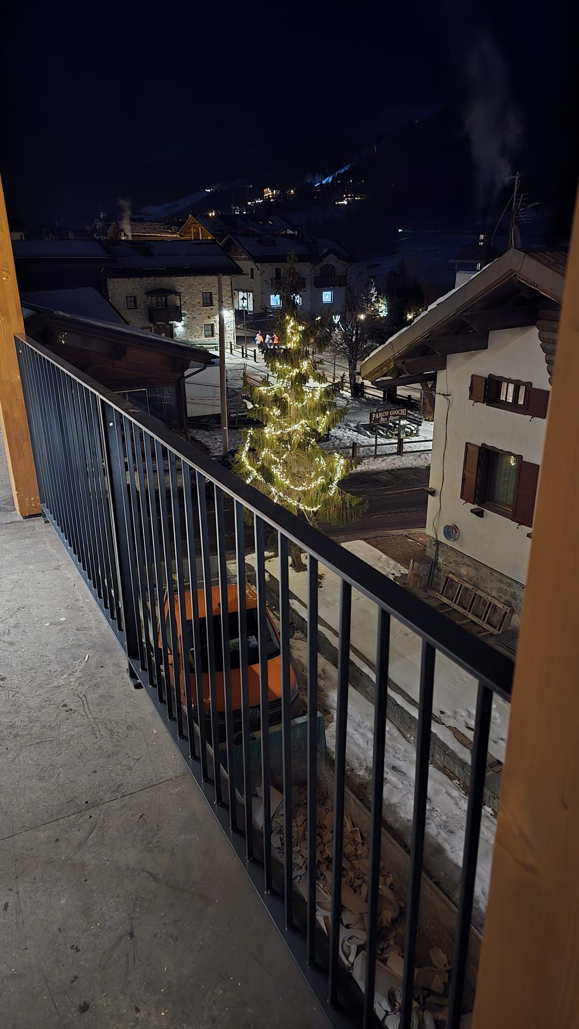 Parapetti hotel - Installazione finale 1